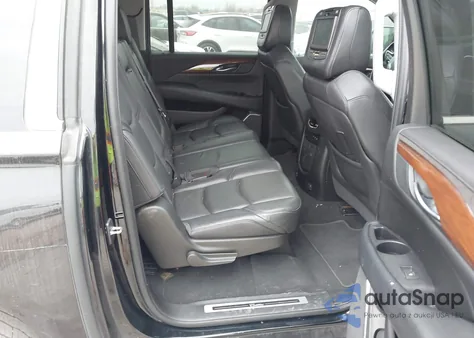 2018 Cadillac Escalade Esv Luxury z USA, uszkodzony, nr VIN 1GYS4HKJ8JR266682